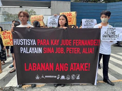 CHR probers swoop down on Muntinlupa .